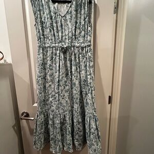 Wonderly Blue Floral Midi Dress